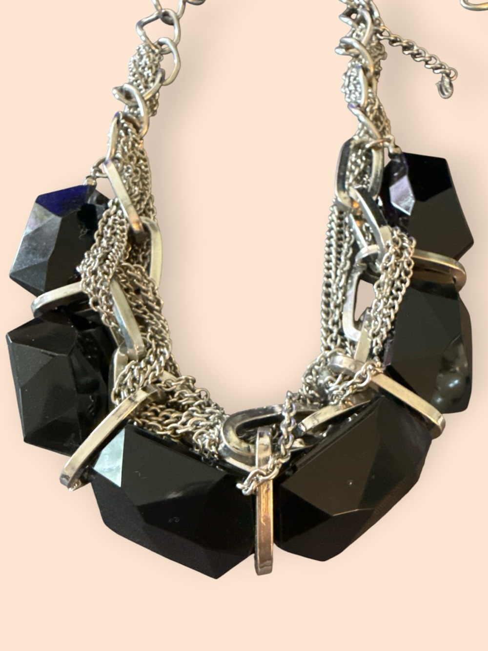 VCLM Black Faceted Statement Necklace Silver Tone Layered Chain Bib Necklace - Picture 4 of 4